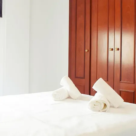Fabuloso Junto Al Soho Con Parking Privado * Malaga
